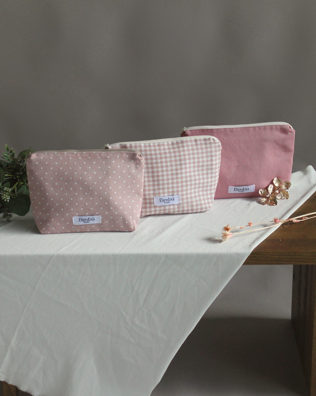 Neceser y Bolsa Maia